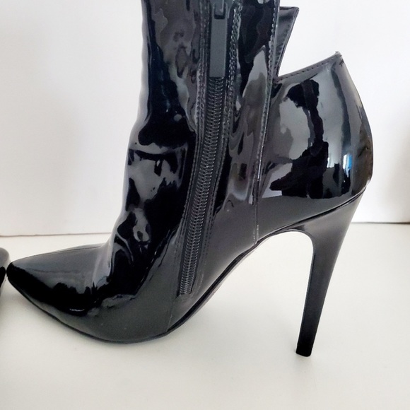 Kendall + Kylie Patent Black Ariana Heel Booties - Picture 2 of 3